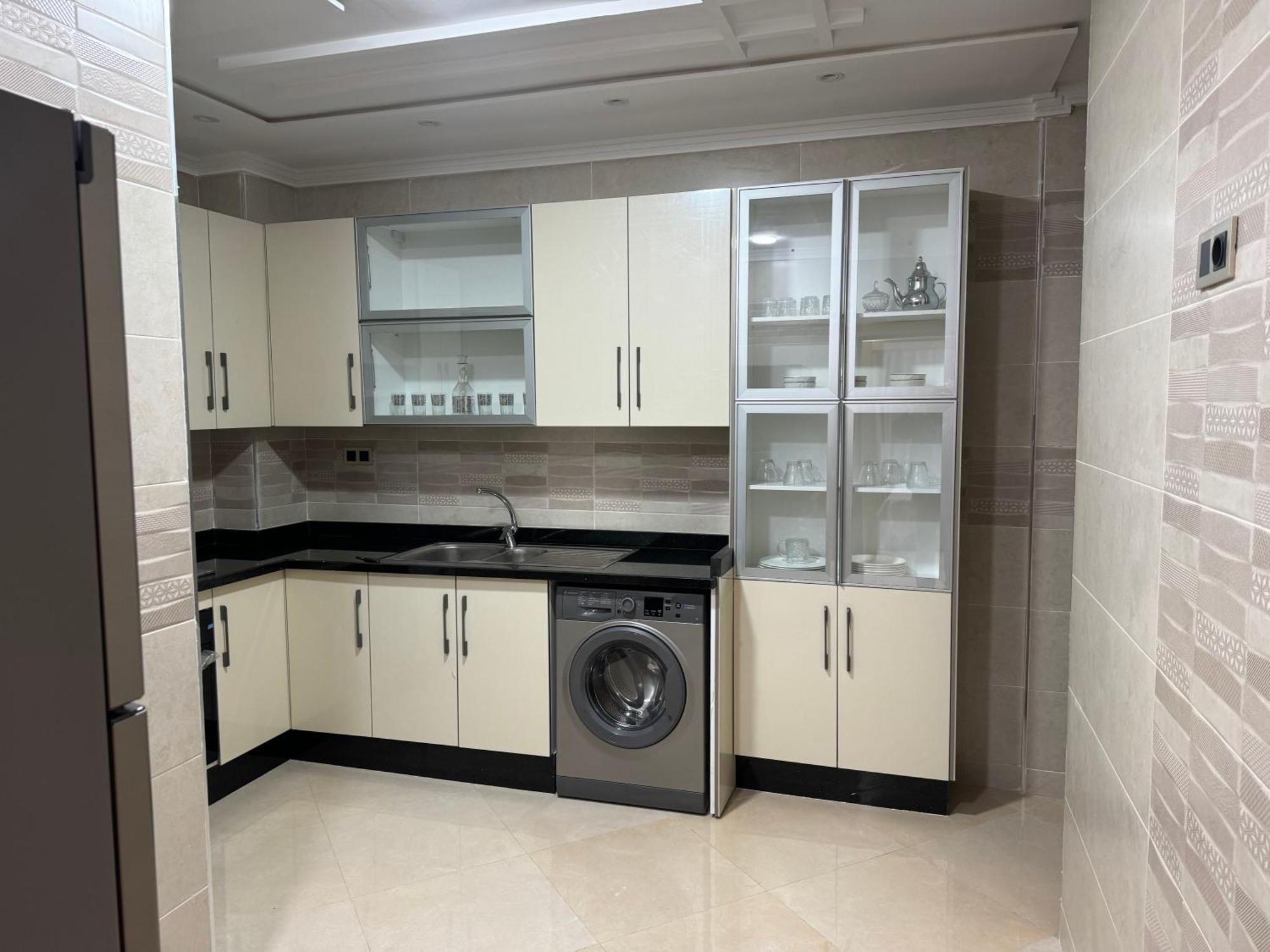 Family-Sized Cosy Apartment Larache Extérieur photo